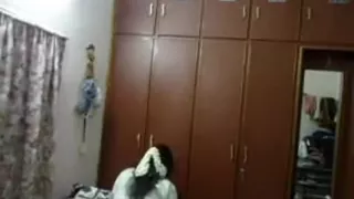 Housewife cheats on spouse