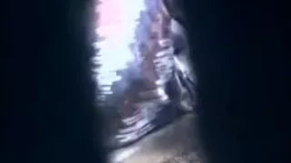 Hidden non-professional desi clip