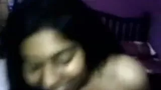 Plump Sri Lankan Gal Blows a Pecker