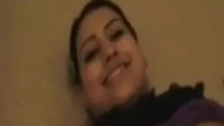 massive pantoons indian lady takes facial