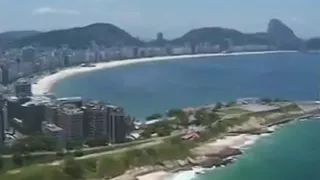 Cute 19yo ebon hooks up with BBC