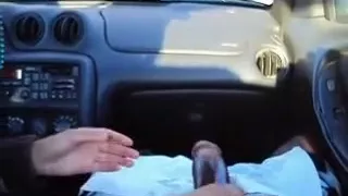 Darksome boy-friend acquires a fine HJ in the car