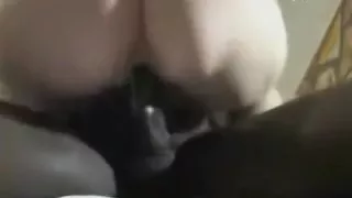 Cheating wife creaming on dark dong