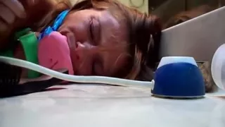 Indecent Talking Gal Bath Creampie