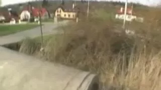 Hungarian street hooker engulfing jock outdoors