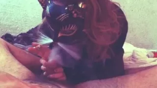 Smokin' kitty wife engulfing wang and tasting the semen