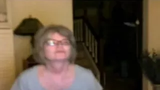 I'm showing my old body in amateur big tits video