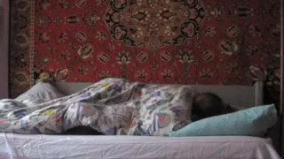 Quick teen shag on the bed