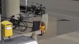 Look at some hot teen girl by my place