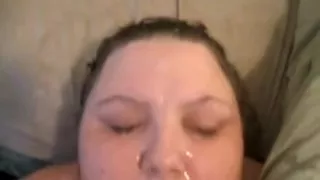 Chunky busty babe masturbates