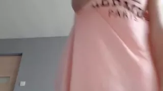 Playing with my pussy on a webcam