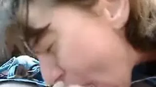 Amateur Sucks Dong In A Car