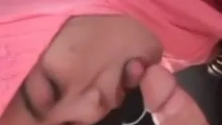 Legal Age Teenager indonesian Maid Trying White Schlong 1St Time