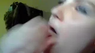 Teen minx getting my cum on her face