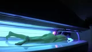 Hidden Camera At Solarium Filming Hawt Undressed Hotty