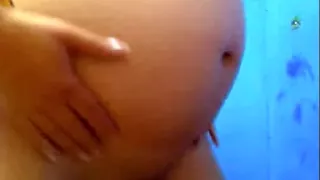 pregnant girl 6 months