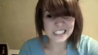 Hawt Dark Brown Legal Age Teenager Masturbates With A Hairbrush On Her Daybed