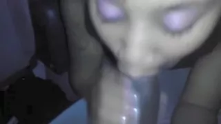 Darksome hotty sucks her boyfriend in the car