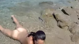 Messing around on public multi dream beach in my fur pie