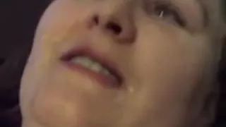 large pretty woman ana masturbating her juicy crack