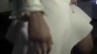 Gordita dilettante tocandose