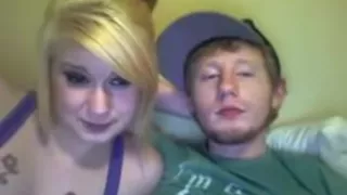 Sexy Pair copulates on Chatroulette