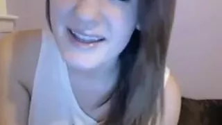 American doxy shows astounding bazookas and wazoo on Webcam