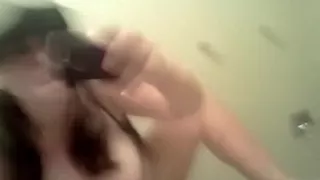 Dripping Wet Cam Cutie Goes Crazy On Her Pussy