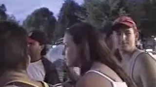 Summernats flashing girls