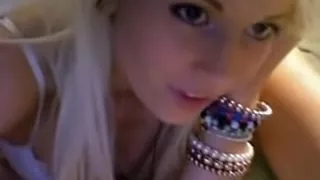 blonde teen on webcam