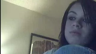 stickam girl using toy and rubbing