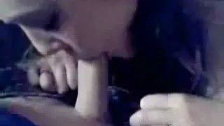 Wife likes to suck big juicy dick