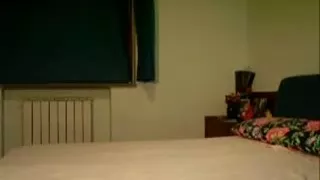 Dark amateur slut sucks a big one