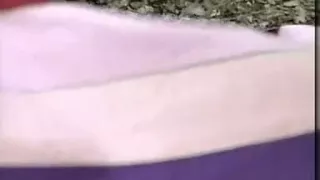 Outdoor quickie for a horny couple