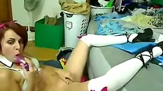 Amateur group fucking in hotel room