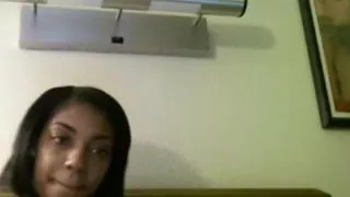 Ebony hottie spreads legs on webcam