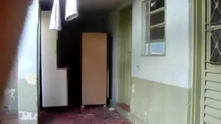 Eloise wiggles to a funky tune