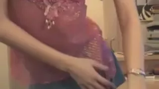 Nasty blonde shakes her booty