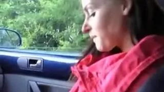 Hawt slut drilled hard in a car