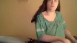 girlfriend  rubbing cum-gap down