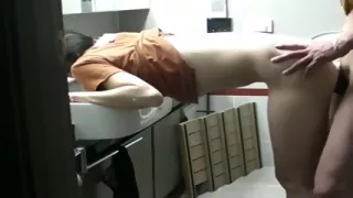 Bathroom fuck by amateur couple