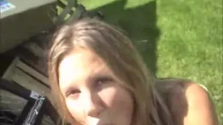 Daring Couple In Garden Blow Job-Service