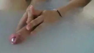 Seunsual Handjob & Oral-Sex In The Baths