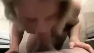 Alluring golden-haired cutie sucks her boyfriend