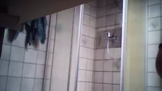 sexy-cutie-guest-spycam