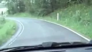 Fellow and his girl fucking near the road