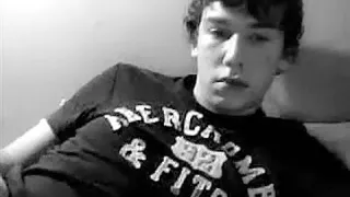 Cum covered hot nude hunk on webcam