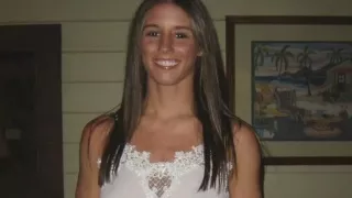 Brunette gets a huge creampie