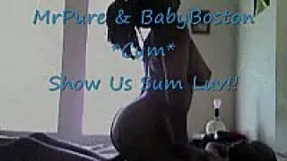 Ebony couple has hot sex