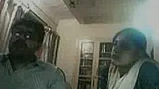 Schwangere indische Ehefrau fickt vor der Kamera